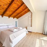 Villa Seaside Pool Nea Kallikrateia