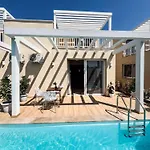 Seaside Pool * Nea Kallikrateia